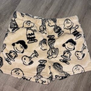 Peanuts Character Fleece Shorts